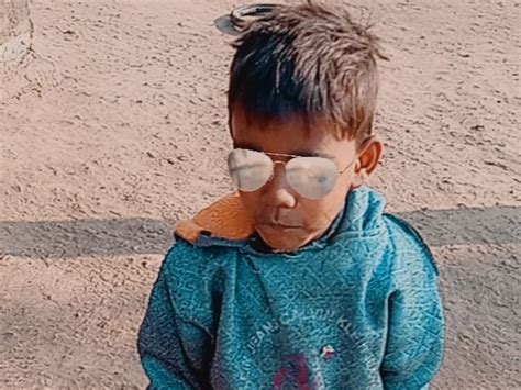 Two bugs while bathing under the tap of a tank in Sanjeli's Karamba ...