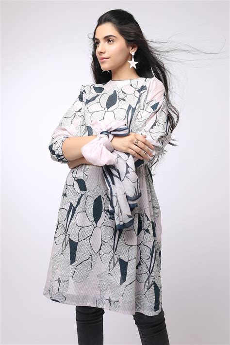 AlKaram MAK Spring/Summer Volume 2 – 2 Piece Printed Suit with Digital ...