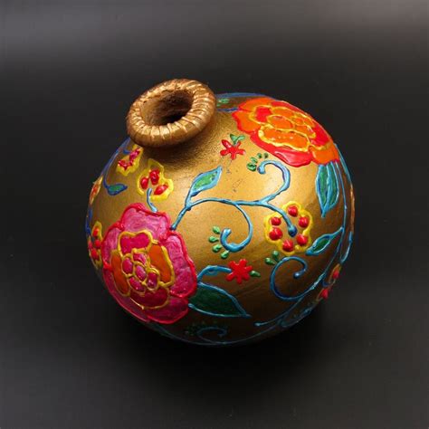 Gold Garden Hand Painted Terracotta Vase 4 Inch – Lupaava