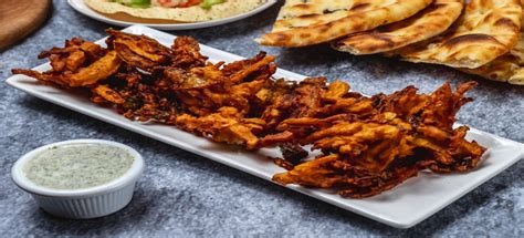 Types of Crispy Pakora Recipes for Rainy Days Snacks