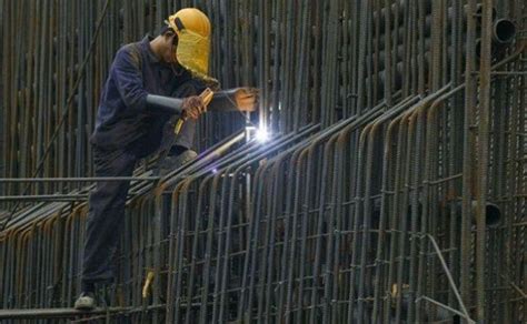 IMF Cuts India Growth To 4.8% That Has Also Affected Global Economy. Is ...