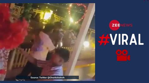Viral Video: Uncontrollable Massive Fight Breaks Out Between Two Drunk ...