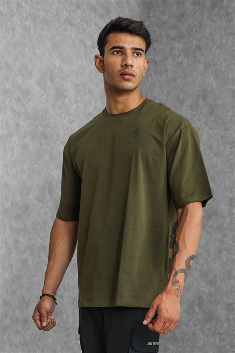 Oversize T-Shirts - Buy Oversized Gym T-shirts for Men Online