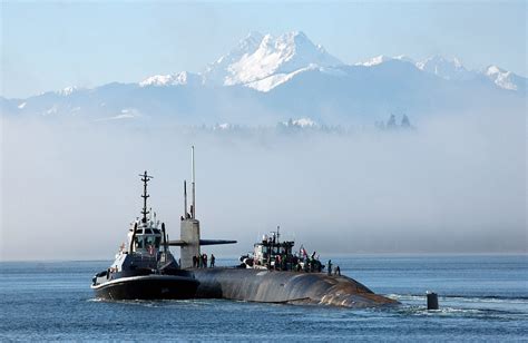 Journey to the Deep: How Submarines Submerge and Navigate Underwater