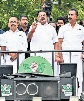 Stalin apathetic to plight of Tiruppur knitwear sector, says Edappadi