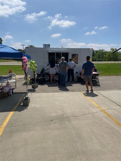 HUNDRED MILE YARD SALE 2024, Jacob Goodin Auction Service, Bloomfield ...