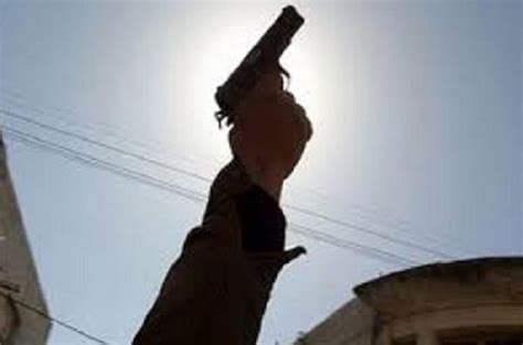 Pakistanis fired in the air in celebration of victory, 12 people ...