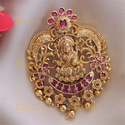 Lakshmi Hair Pin with Gold Beads in Aike Style – Sparkle and Glow