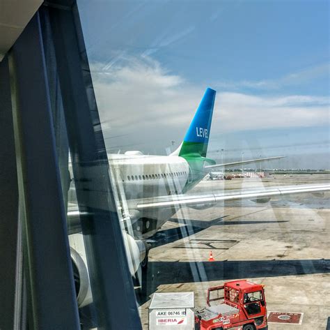 Flight Review: LEVEL Airlines Inaugural Flight Barcelona to Los Angeles ...