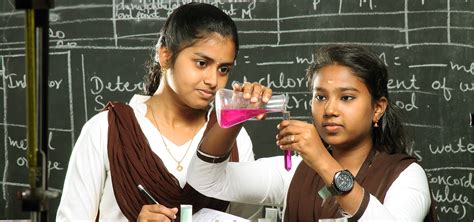 PET Engineering College