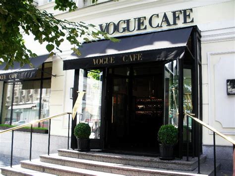 15 of the World's Most Luxurious Cafes - Hello Travel Buzz