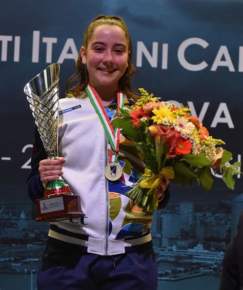 Scherma, Maria Roberta Casale campionessa italiana U17 di spada - CUS CATANIA
