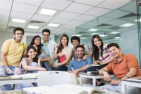 Grey Edge Offers Excellent AutoCAD Training In Mumbai - Teaching Course ...