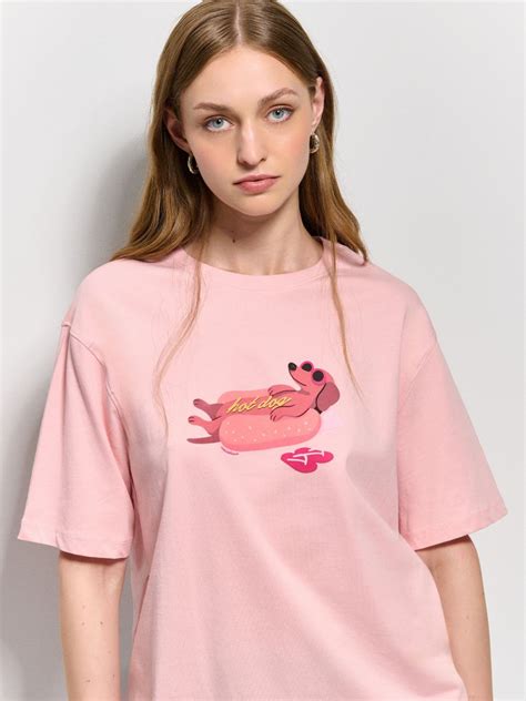 Jasnoróżowa koszulka z nadrukiem hot-doga - HOUSE - 525DZ-30X