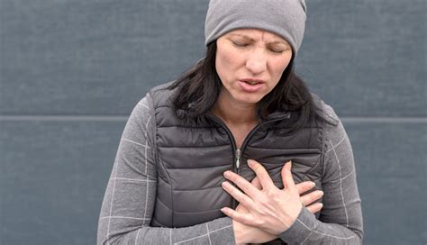 10 Signs and Symptoms of Clogged Arteries - lifeberrys.com