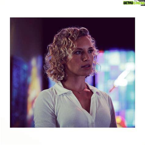 Perdita Weeks Wiki, Biography, Age, Gallery, Spouse and more