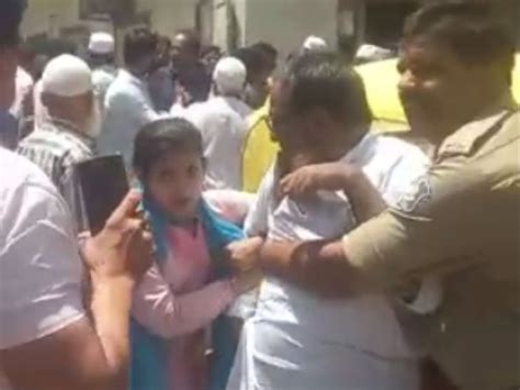 In Palanpur, a 9-year-old boy was tied up by a heretic and hanged ...