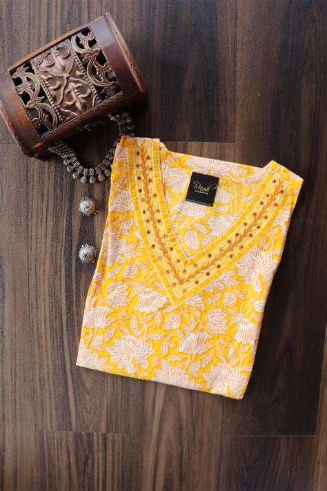Kurtas