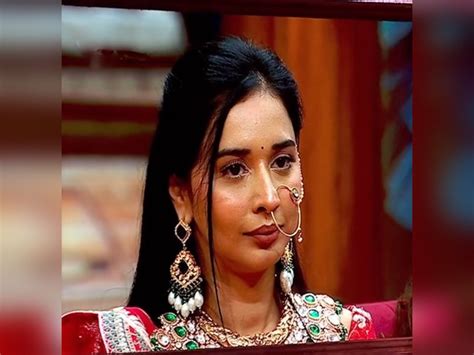 ‘Bigg Boss 19’: Salman Khan questions Tanya Mittal over playing ...
