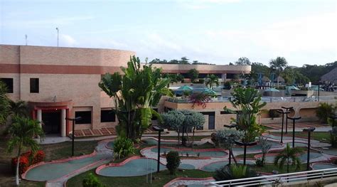 LAS OLAS RESORT (San Jose de Rio Chico) - Resort Reviews & Photos ...