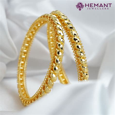 Traditional Maharashtrian Kolhapuri Micro Gold Plated Gahu Tode ...