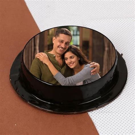 Chocolate Photo Cake– Bloomsvilla