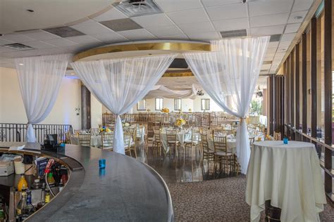 Marina City Club - 4333 Admiralty Way Marina del Rey, CA 90292