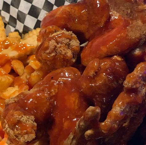 Gallery - Harold's Chicken & Ice Bar