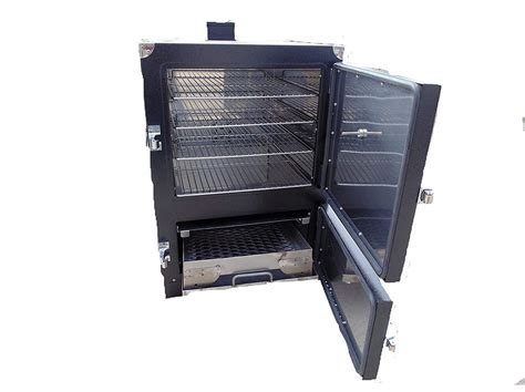 5 Best Charcoal Smokers On The Market | KitchenTipster