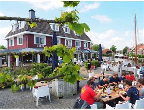 'T SCHIPPERSHUIS (Terherne) - Inn Reviews, Photos, Rate Comparison ...