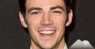 Grant Gustin Height, Weight, Age, Girlfriend, Family, Facts, Biography