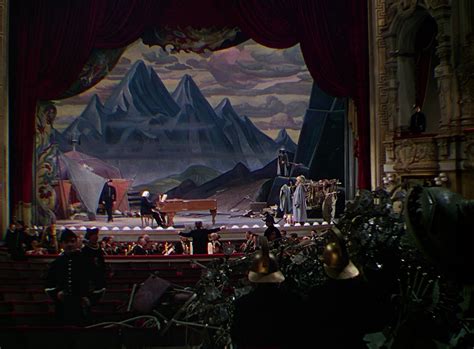 Phantom of the Opera (1943)