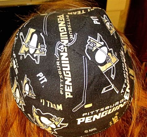 Major League Hockey kippah or yarmulke --pro hockey kippah