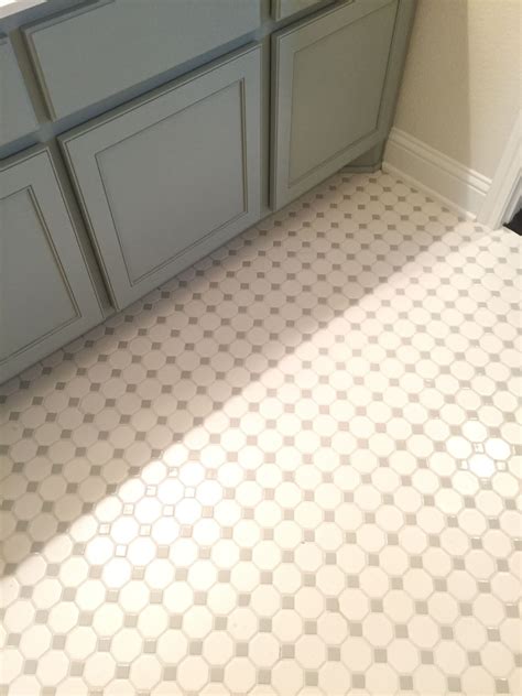 Everything You Need To Know About Vinyl Floor Grout - Flooring Designs