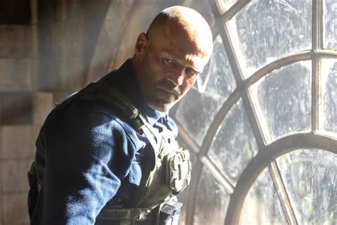 A Working Man review: Jason Statham can't revive this dull action thriller