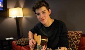 Shawn Mendes Height, Weight, Measurements, Shoe Size, Wiki, Biography