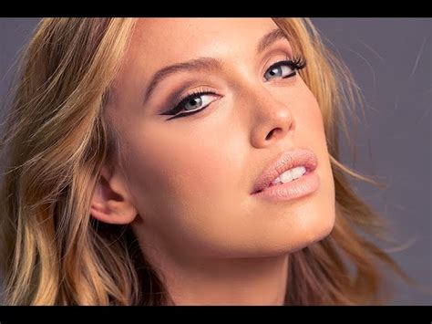 Rezultat imagine pentru Double Winged Eyeliner Tutorial