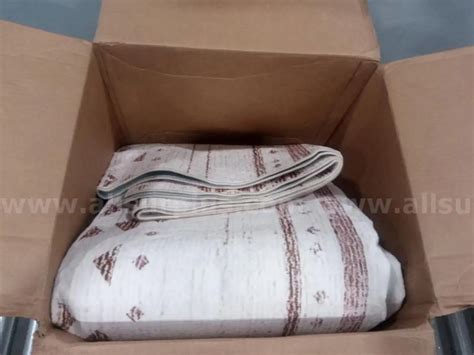 COMICOMI Mina Rug | AllSurplus | Pittston