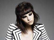 Joan Jett Hairstyle by Rocking Hairstyle Inspired By Joan Jett And The Joan Jett Hairstyle