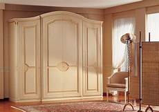 armadi classici armadio classico di lusso decorazioni realizzate a mano armadi classici armadio classico di lusso decorazioni realizzate a mano