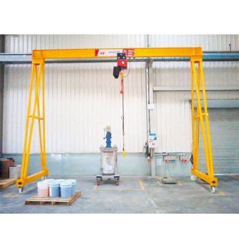 Portable Gantry Crane - Durable and Safe at Attractive Prices