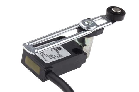 RS PRO | RS PRO Adjustable Roller Lever Limit Switch, NO/NC, IP67, DPST ...