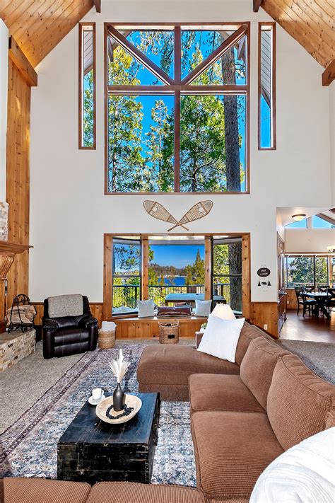 Lake Arrowhead Vacation Rentals & Homes - California, United States ...