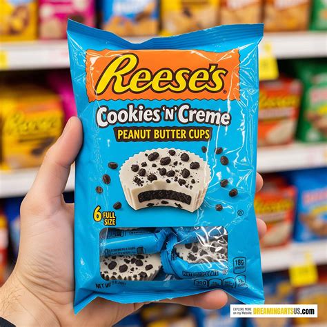 Reese’s Cookies ‘N' Creme Peanut Butter Cups | Cookie and Cream Reese's