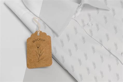 Eco-friendly price tag on formal shirt mock-up | Premium PSD