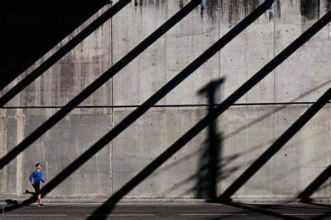 Stock Man Running 的图像结果