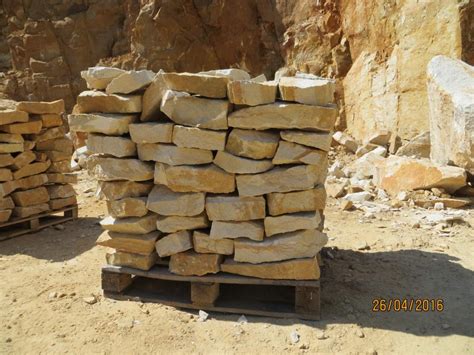 SANDSTEIN GELB BRUCHSTEINE GARTENSTENE TROCKENMAUER in Wielgomlyny ...