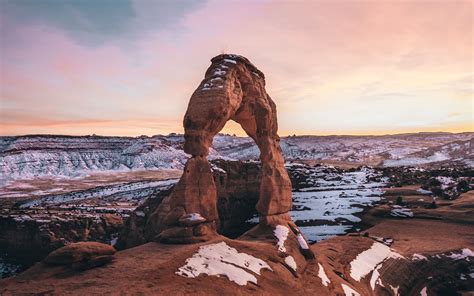 Download wallpaper 2560x1600 arch, rock formation, natural arch ...