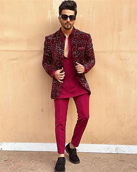 Wedding Fashion For Men In 2023: What To Wear To A Summer Wedding Ft ...