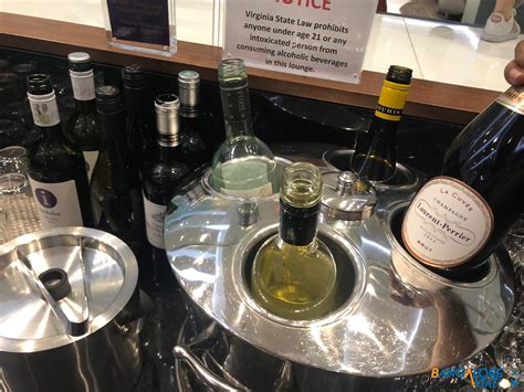 Lounge Review: Etihad Airways Lounge Washington D.C. Dulles – Bangalore ...